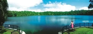 Lake Eacham Atherton Tablelands